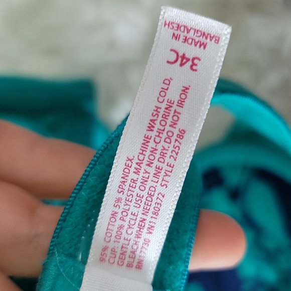 Xhilaration multi way strapless bra - Picture 3 of 3